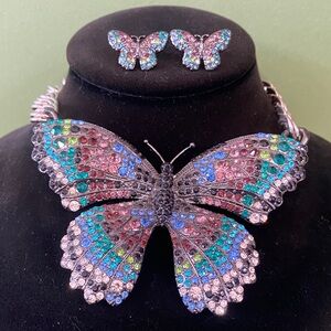 Betsey Johnson Multicolor Pink Blue Green Butterfly Necklace set